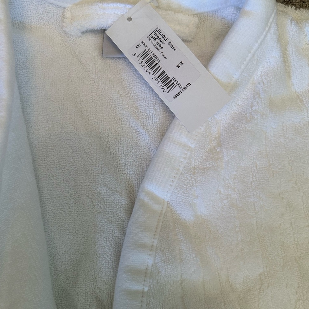 Yves Delorme
Luciole Bath Robe - Picture 9 of 10